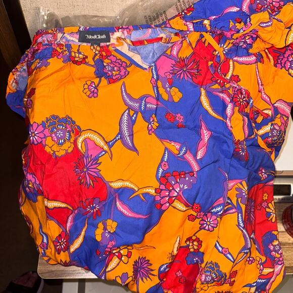 Plus Size 2X Boho Floral Peasant Blouse blouse Bali Lightweight Top ModCloth - Picture 6 of 7